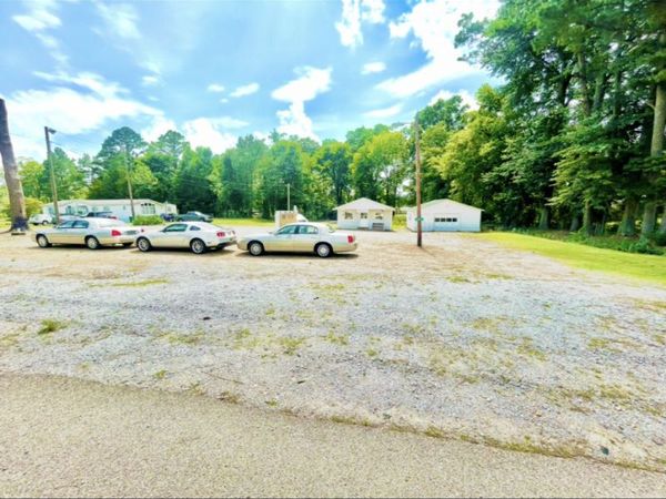 2451 Main St., Plantersville, MS 38862