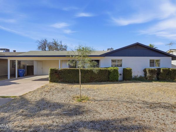 2302 E NISBET Road, Phoenix, AZ 85022