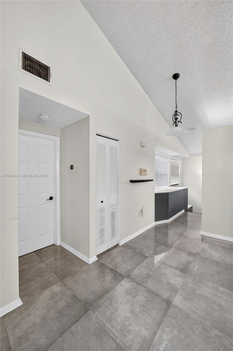 73 NW 98th Ter , Plantation, FL 33324 Photo