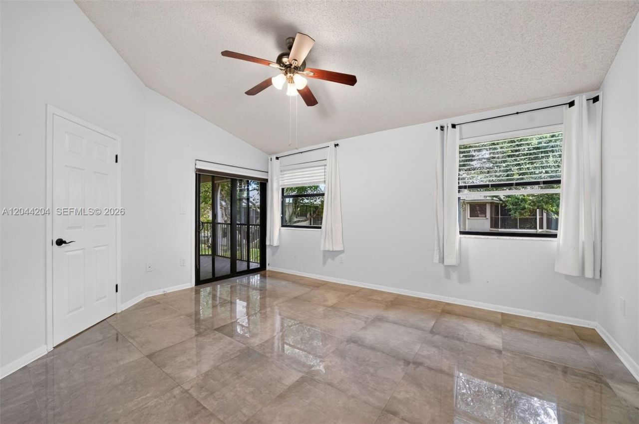 73 NW 98th Ter , Plantation, FL 33324 Photo