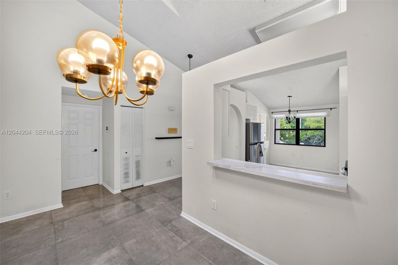 73 NW 98th Ter , Plantation, FL 33324 Photo