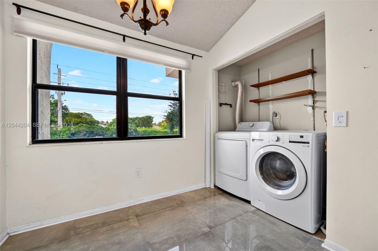 73 NW 98th Ter , Plantation, FL 33324 Photo
