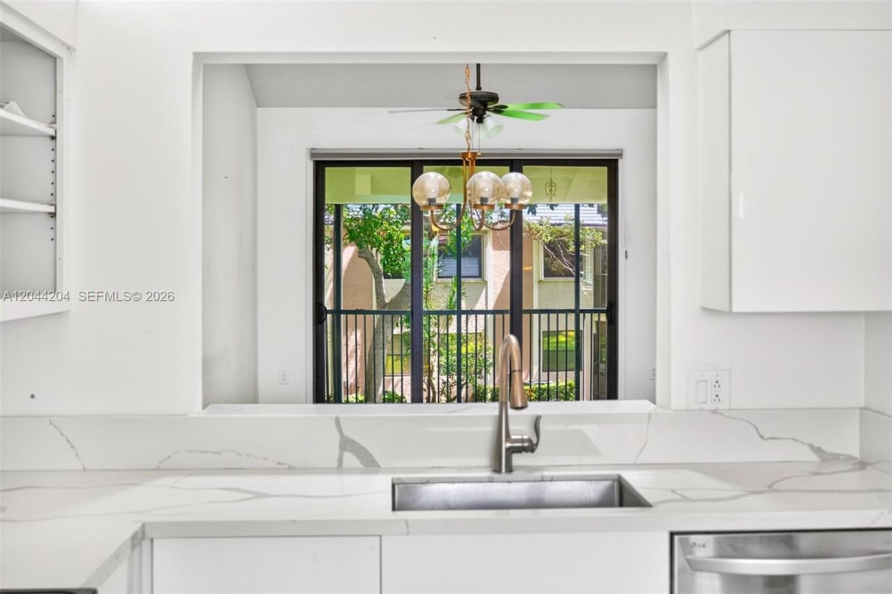 73 NW 98th Ter , Plantation, FL 33324 Photo