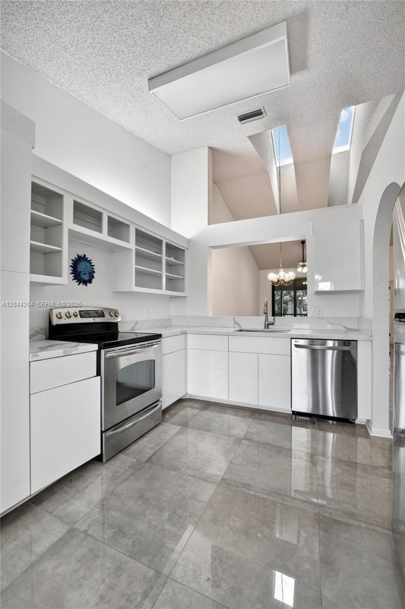73 NW 98th Ter , Plantation, FL 33324 Photo