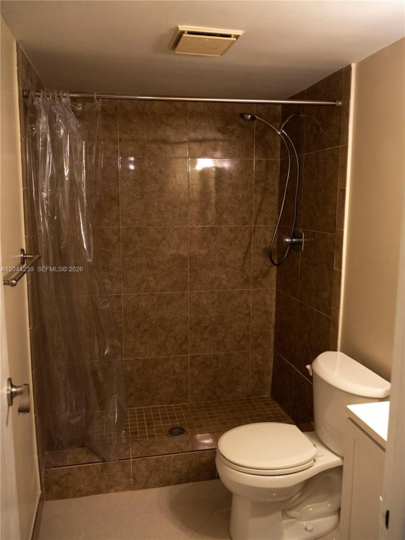 2998 NW 48th Ter , Unit 135, Lauderdale Lakes, FL 33313 Photo