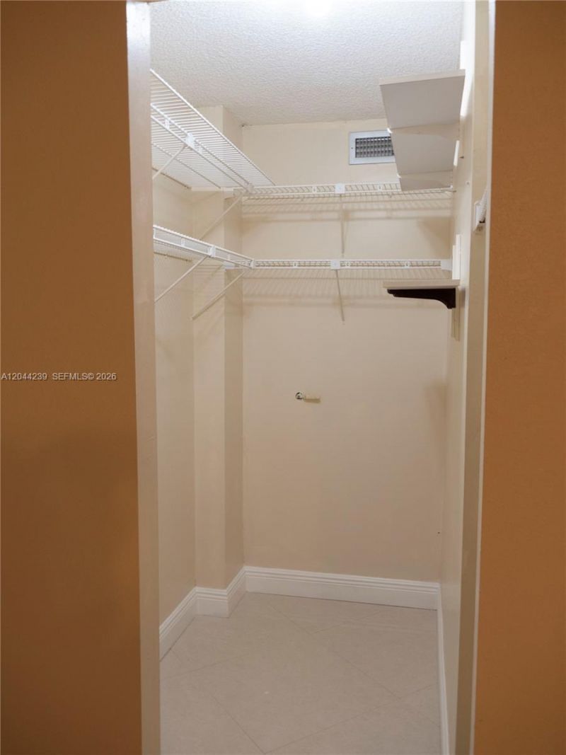 2998 NW 48th Ter , Unit 135, Lauderdale Lakes, FL 33313 Photo