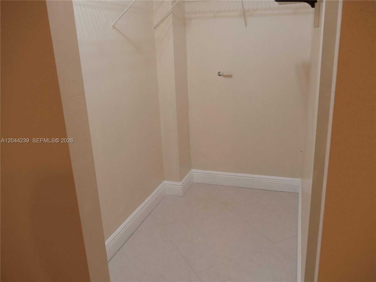 2998 NW 48th Ter , Unit 135, Lauderdale Lakes, FL 33313 Photo