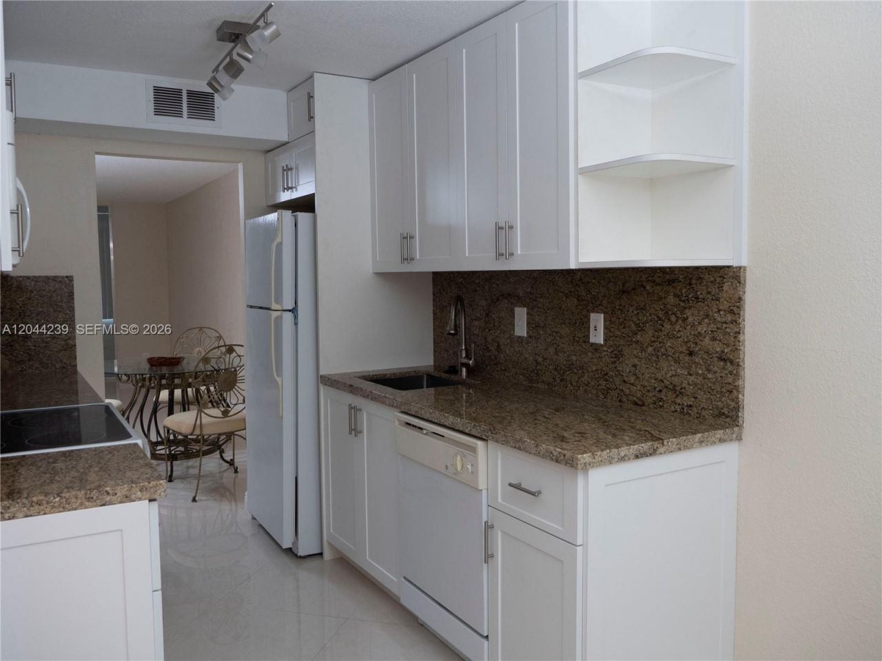 2998 NW 48th Ter , Unit 135, Lauderdale Lakes, FL 33313 Photo