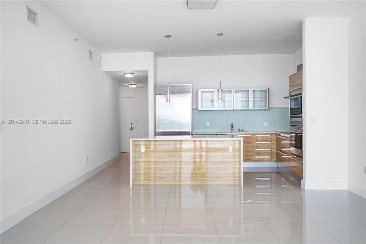 2020 N Bayshore Dr , Unit 3904, Miami, FL 33137 Photo