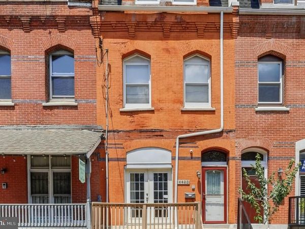 4427 SANSOM STREET, PHILADELPHIA, PA 19104
