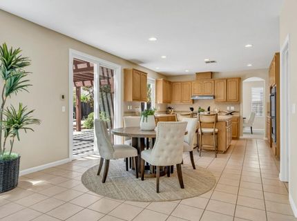 8425 Briggs Dr, Roseville, CA 95747 Photo