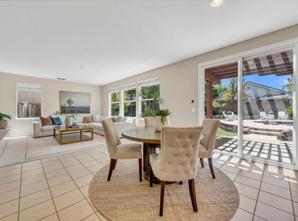8425 Briggs Dr, Roseville, CA 95747 Photo