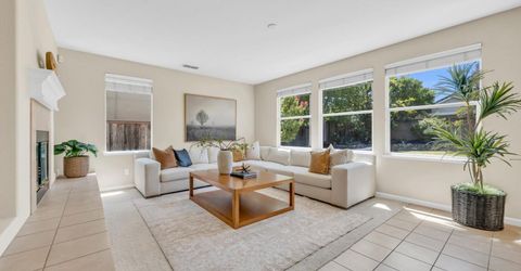8425 Briggs Dr, Roseville, CA 95747 Photo