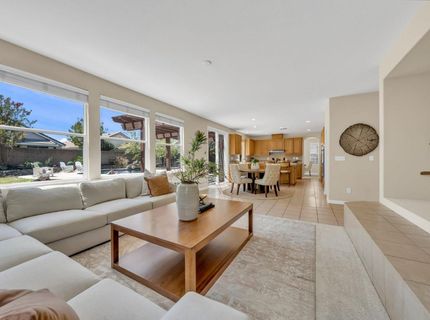 8425 Briggs Dr, Roseville, CA 95747 Photo