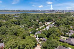 630 Parish Road photo 4