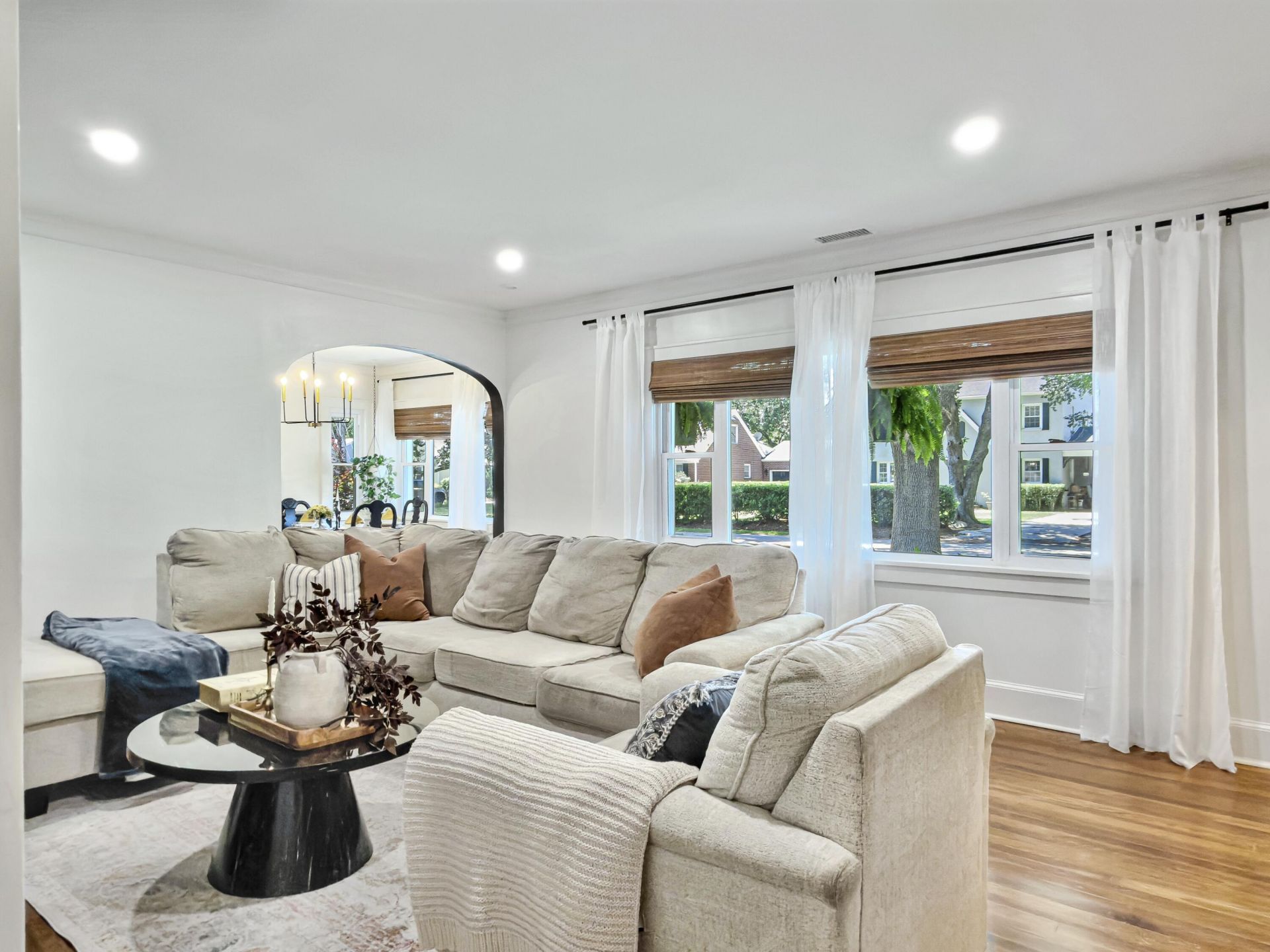 630 Parish Road Photo 8