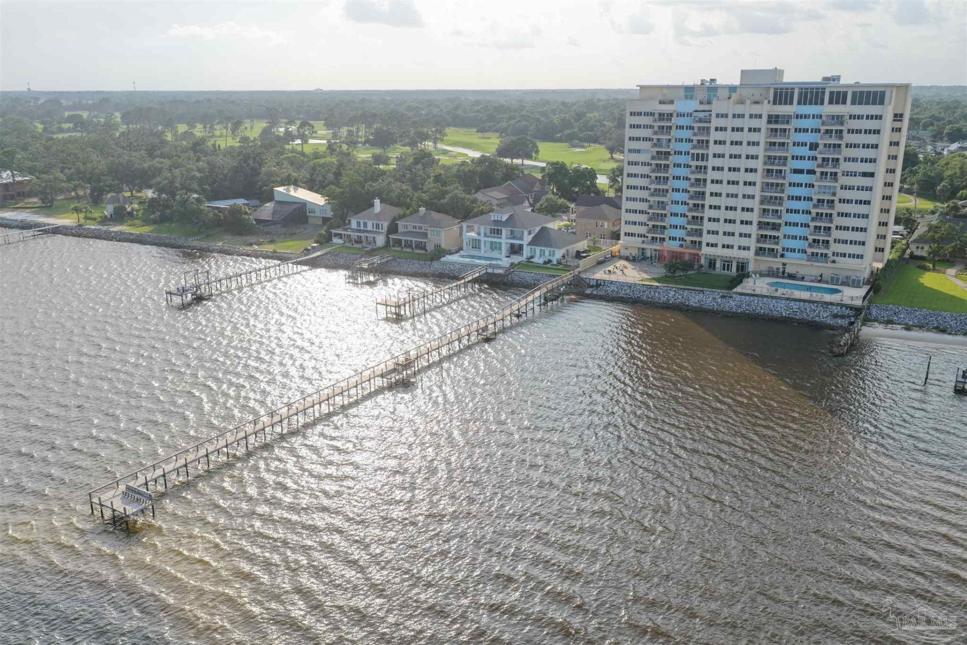 825 Bayshore Dr, Unit 803, Pensacola, FL 32507 Main Photo