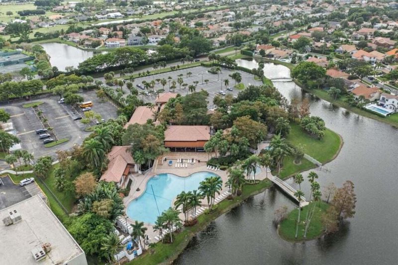 10302 Buena Ventura Drive, Boca Raton, FL 33498 Photo