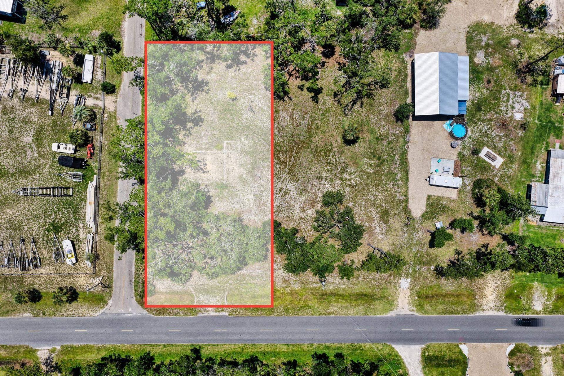 303 NW Second Street, Steinhatchee, FL 32359 Photo