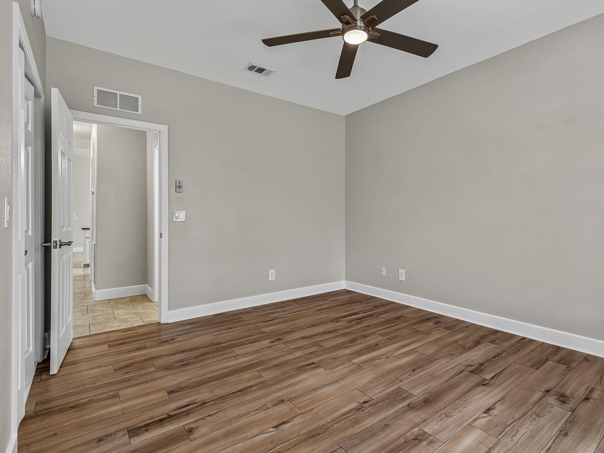 27 Chickasaw Street, Panacea, FL 32346 Photo