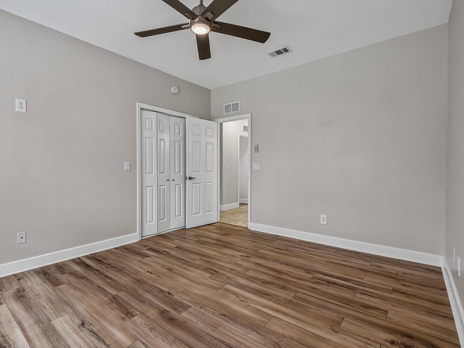 27 Chickasaw Street, Panacea, FL 32346 Photo