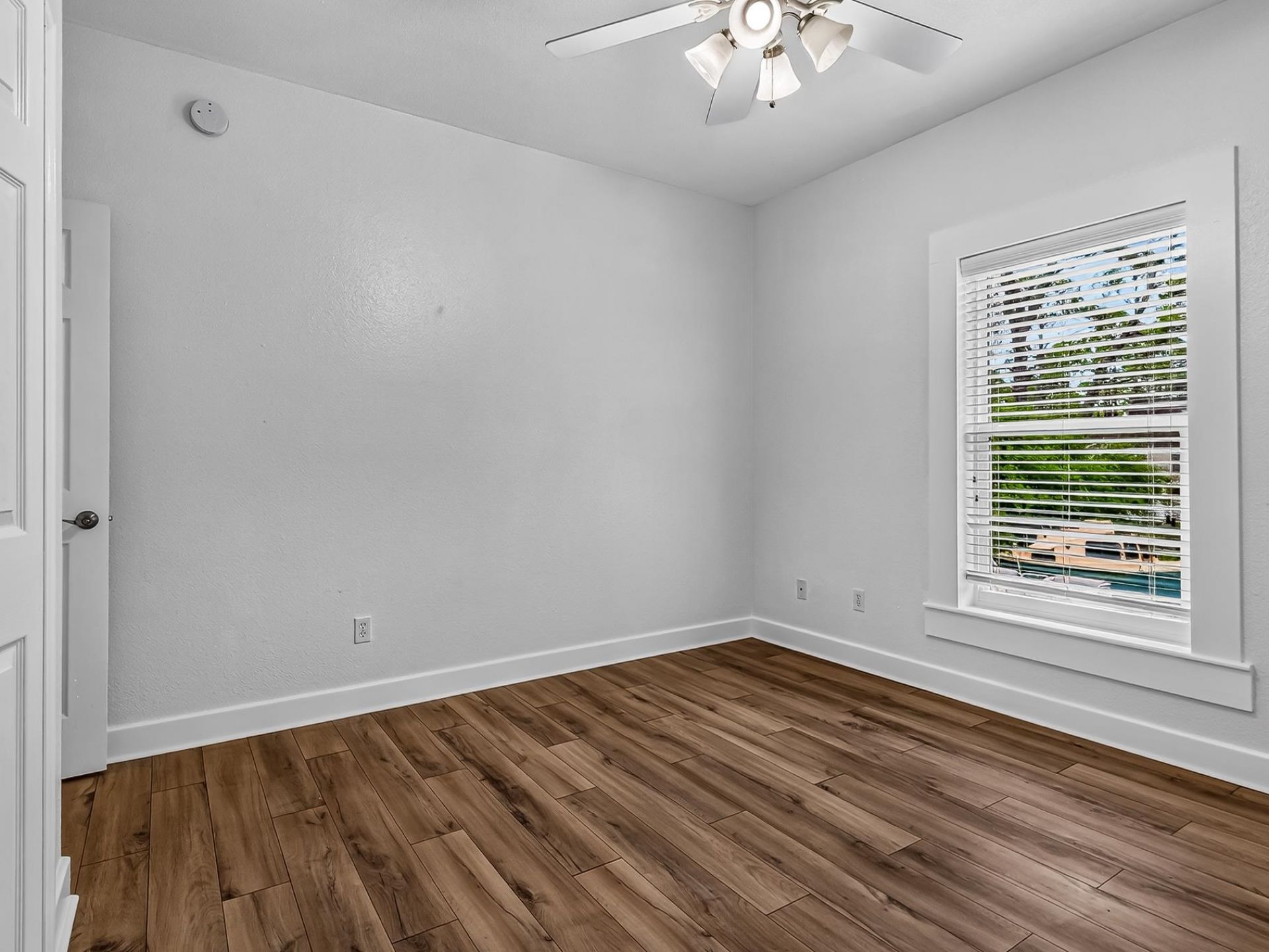 27 Chickasaw Street, Panacea, FL 32346 Photo