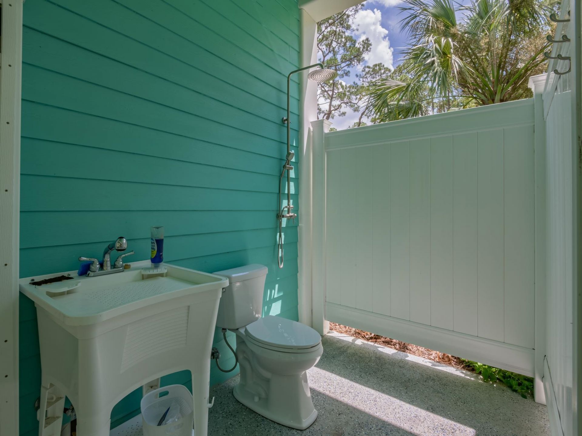 27 Chickasaw Street, Panacea, FL 32346 Photo