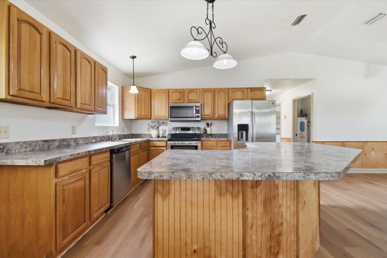 4567 Loren Henderson Rd , Perry, FL 32347 Photo