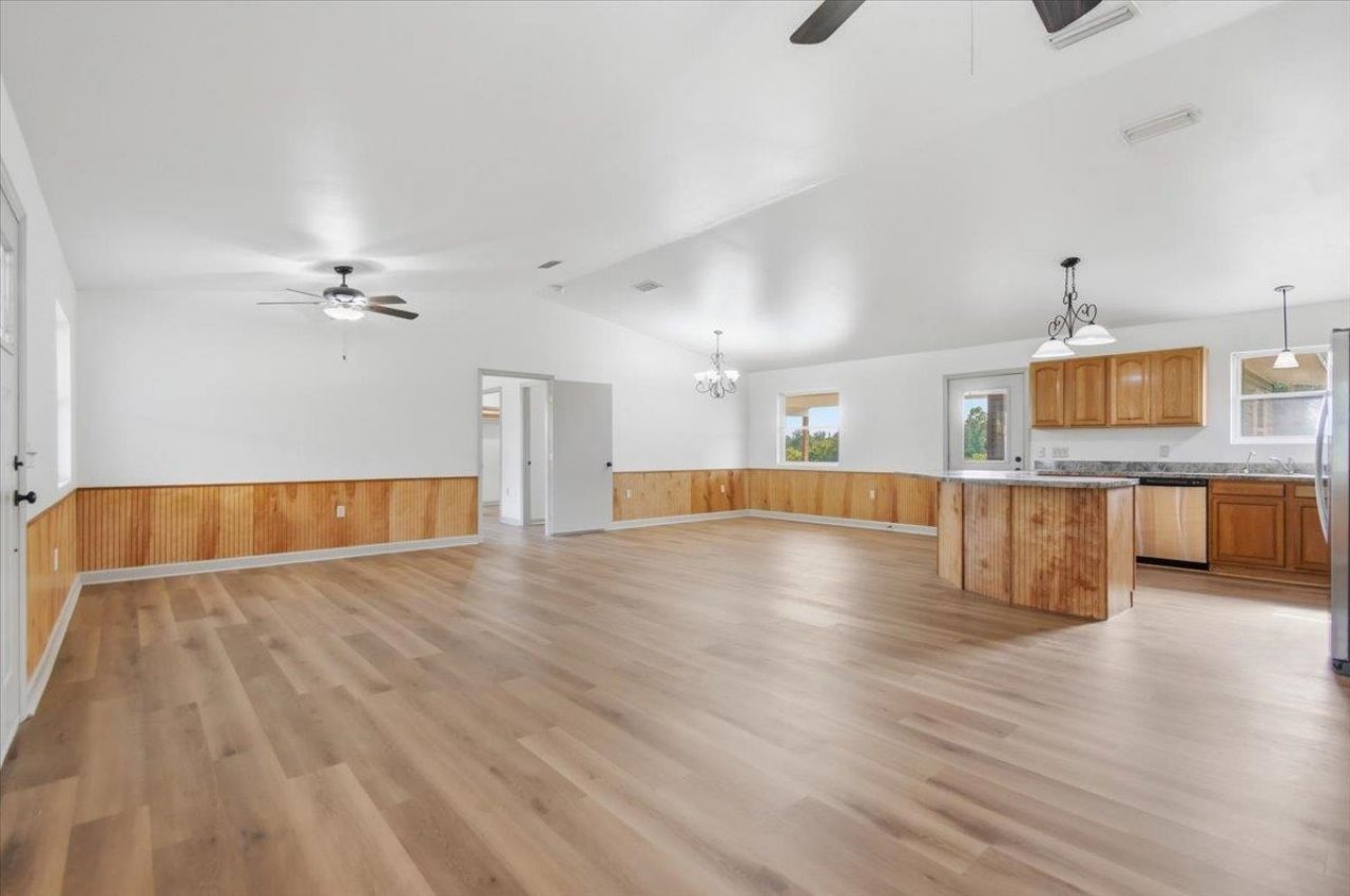 4567 Loren Henderson Rd , Perry, FL 32347 Photo