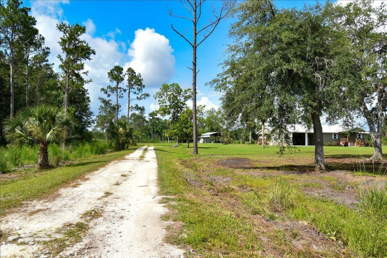 4567 Loren Henderson Rd , Perry, FL 32347 Photo