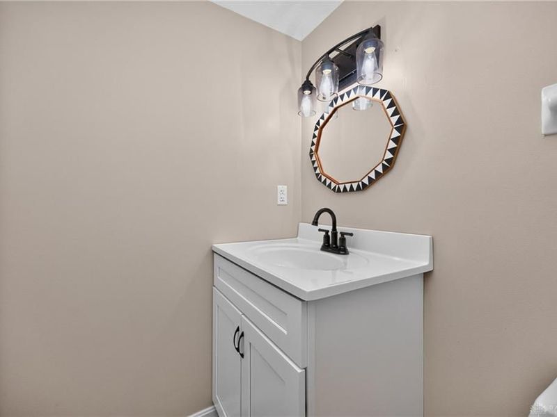2070 Foxknoll Drive, Centerville, OH 45458 Photo 22