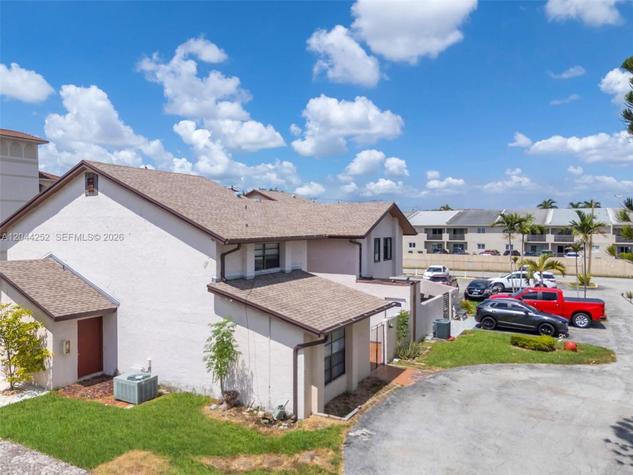 8186 NW 98th Ter, Unit 132, Hialeah Gardens, FL 33016 Photo