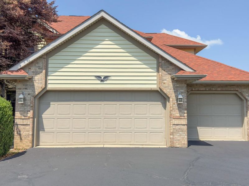 3938 Fort Amanda Road, Lima, OH 45805 Photo 2