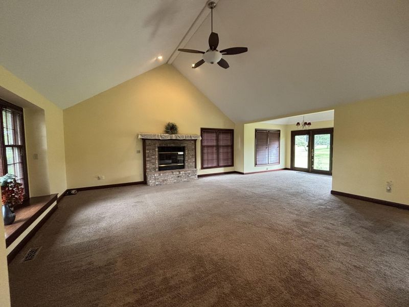 3938 Fort Amanda Road, Lima, OH 45805 Photo 4