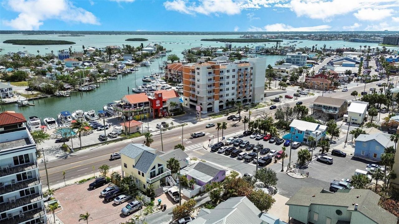 27 Dolphin Drive, Treasure Island, FL 33706 Photo