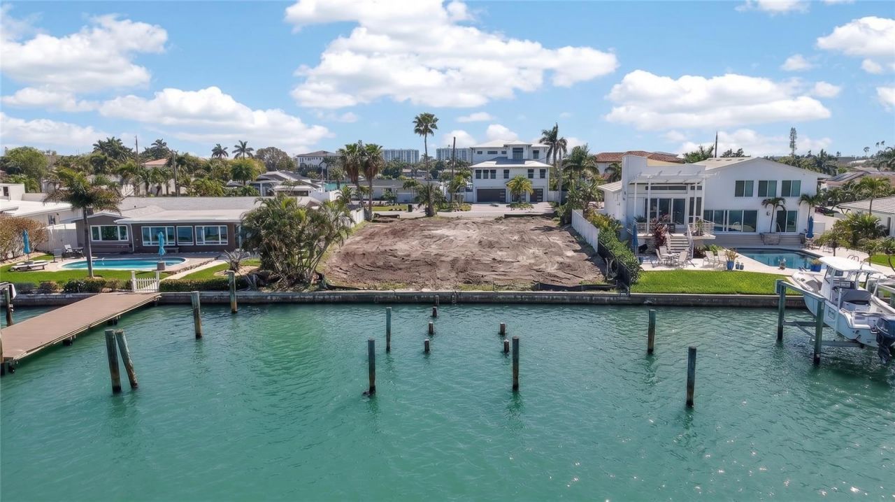 27 Dolphin Drive, Treasure Island, FL 33706 Photo