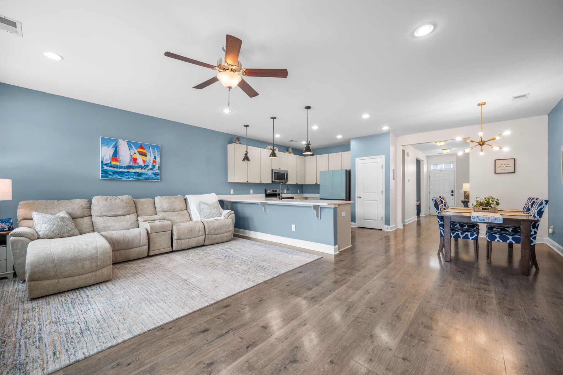 7857 Montview Road Photo 12