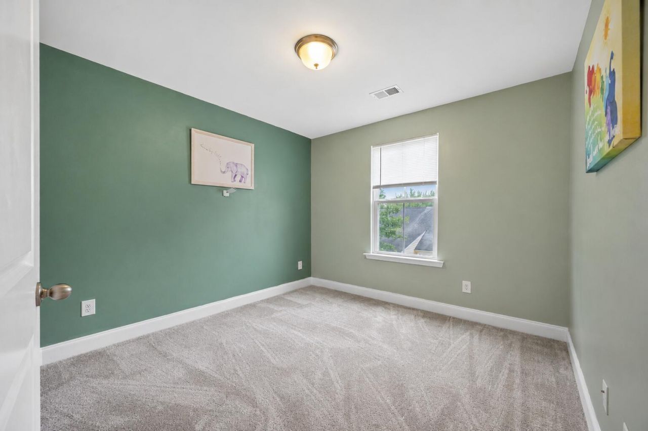 7857 Montview Road Photo 23