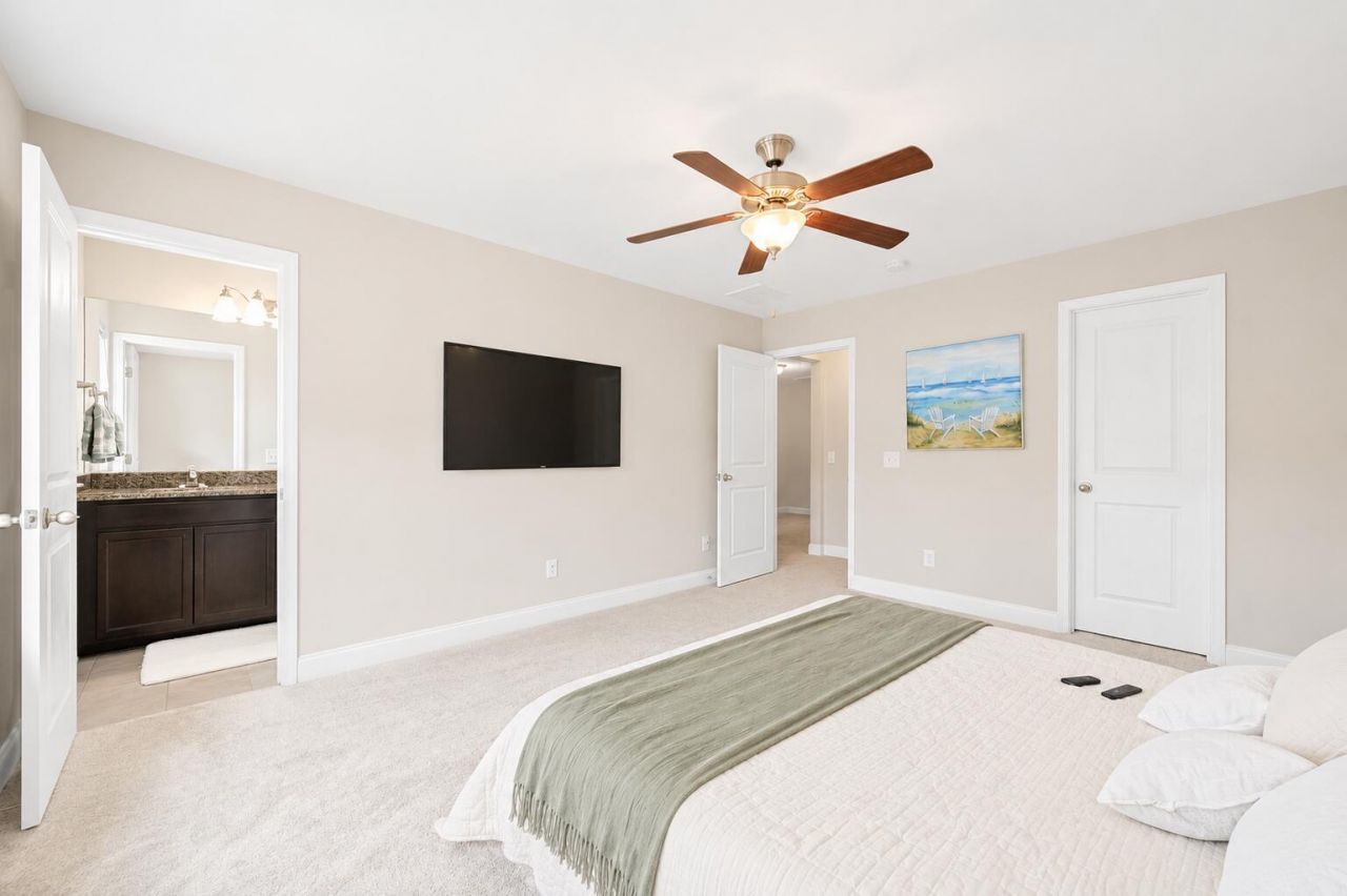 7857 Montview Road Photo 7