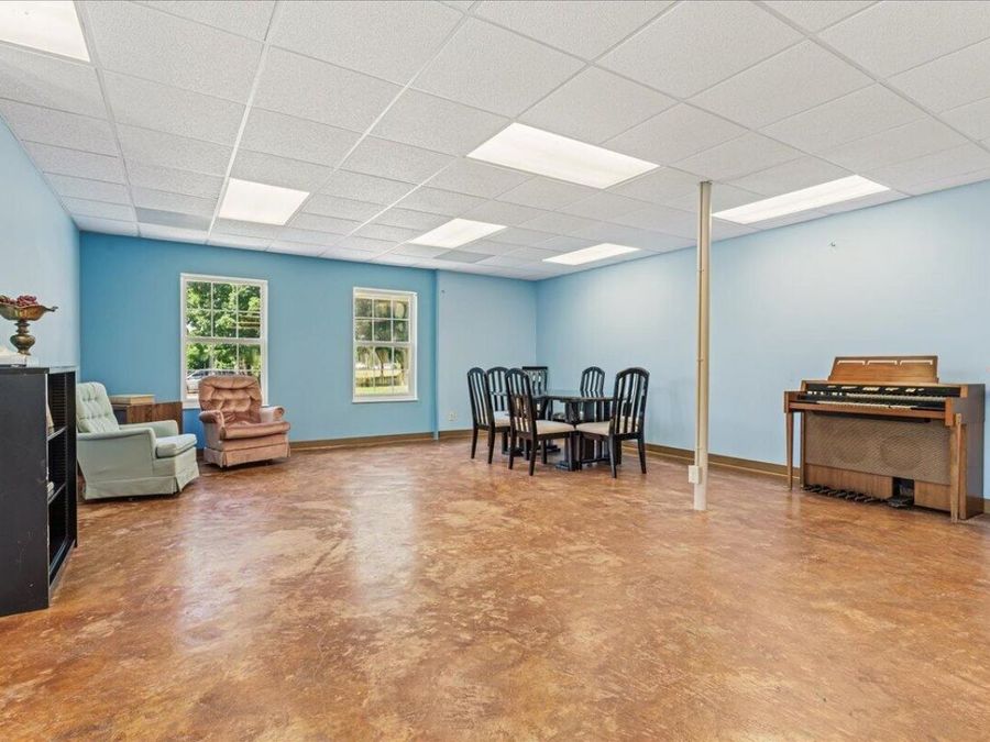 Property Image 9