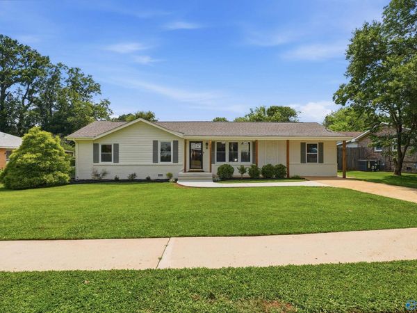 7915 Ensley Drive, Huntsville, AL 35802