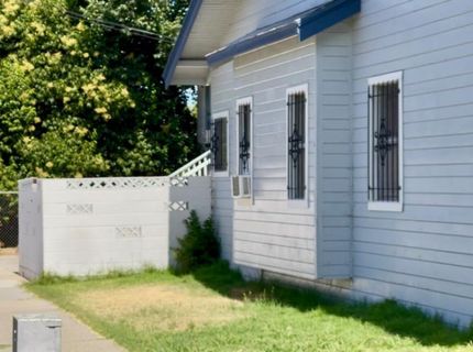 964 33rd St, Sacramento, CA 95816 Photo