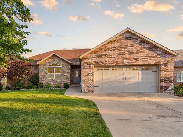 191 Greystone Drive , Hollister, MO 65672