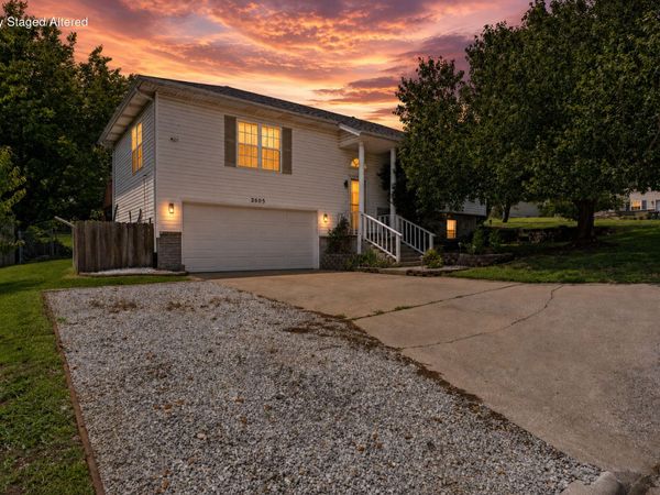 2605 S Lotus Street , Ozark, MO 65721