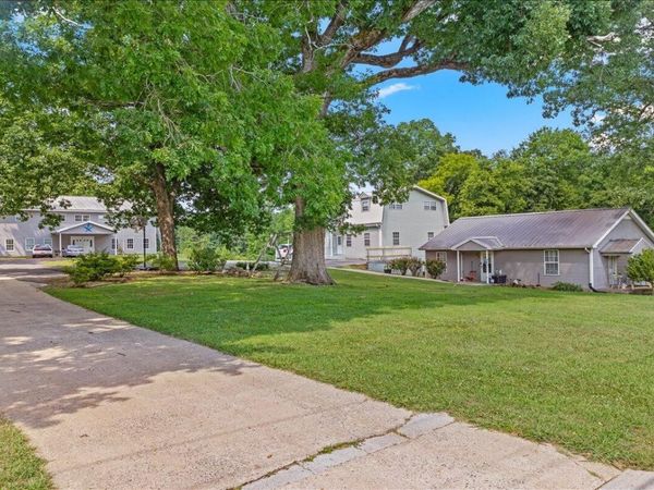 359 Co Rd 475, Etowah, TN 37331