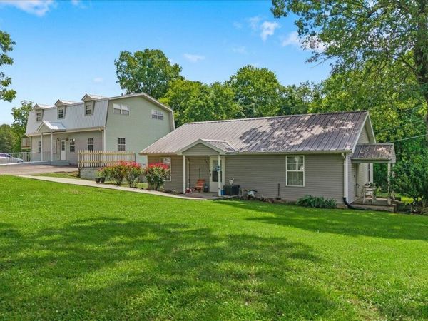 359 Co Rd 457 , Etowah, TN 37331