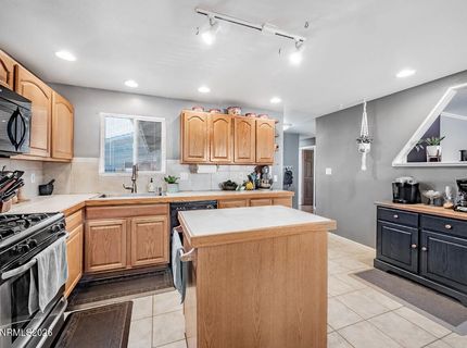 177 Emerson Way, Sparks, NV 89431 Photo