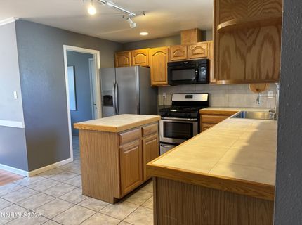 177 Emerson Way, Sparks, NV 89431 Photo