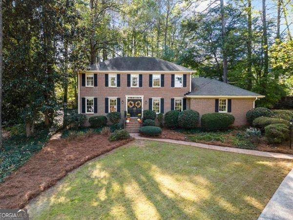 2490 Weatherford Court, Marietta, GA 30068