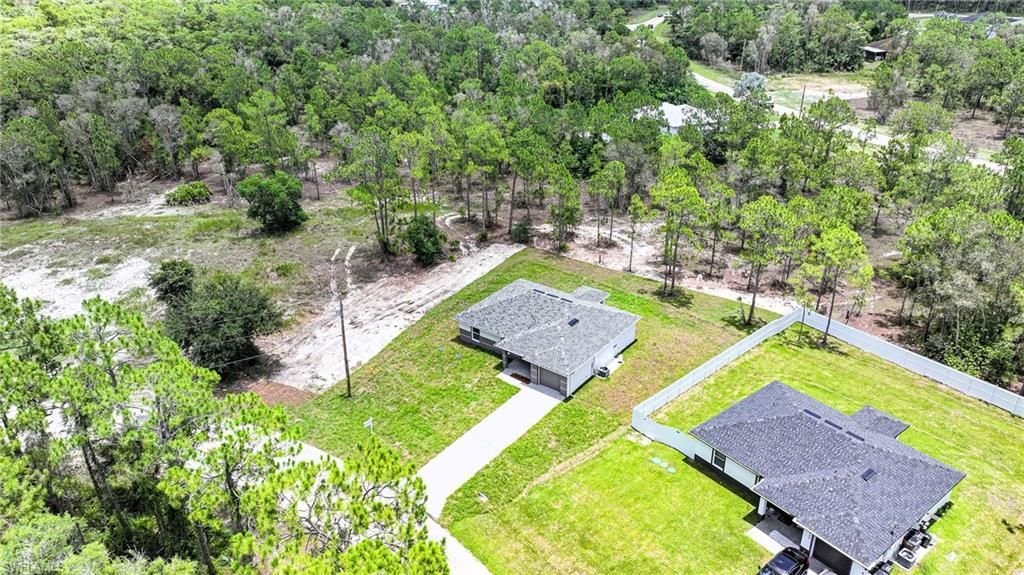 432 Burrstone Dr, Lehigh Acres, FL 33974 Photo
